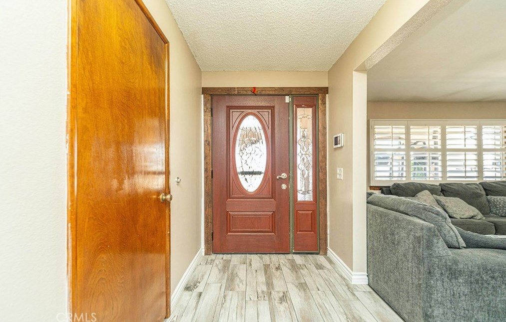 904 Windy Pass, Barstow CA  92311-5440 exterior