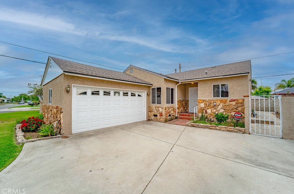 8351 Clarinda Ave, Pico Rivera, CA 90660