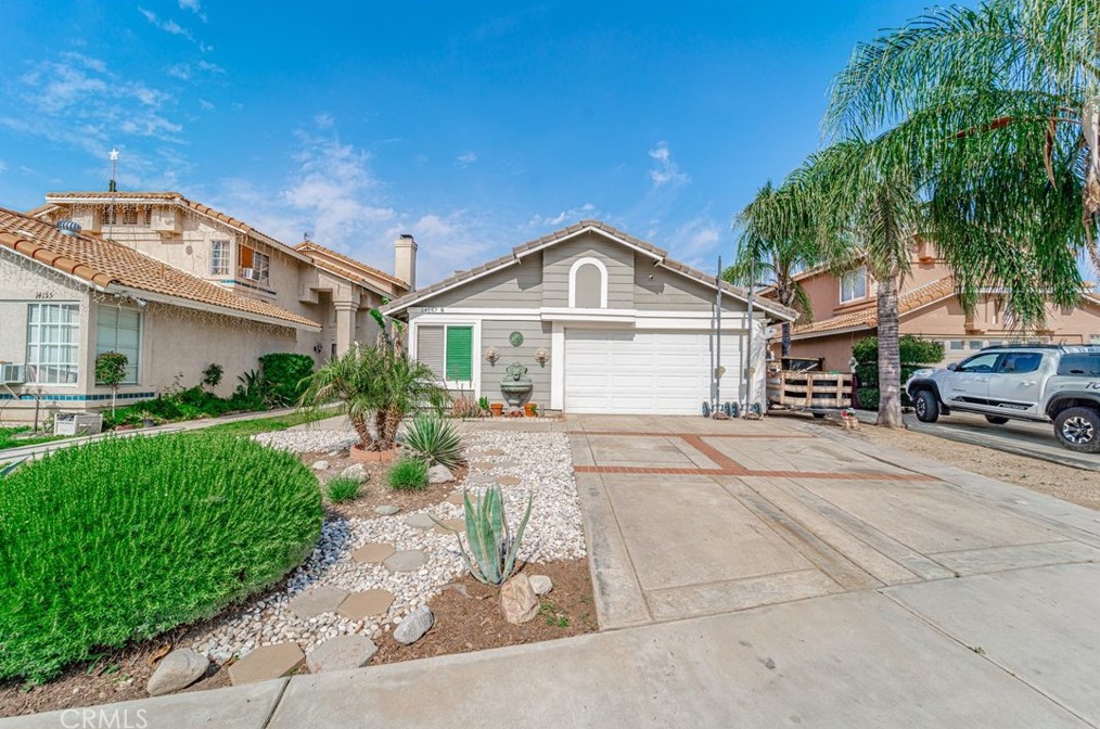 14147 Jamaica Sands Ln, Moreno Valley CA 92553-2935 exterior