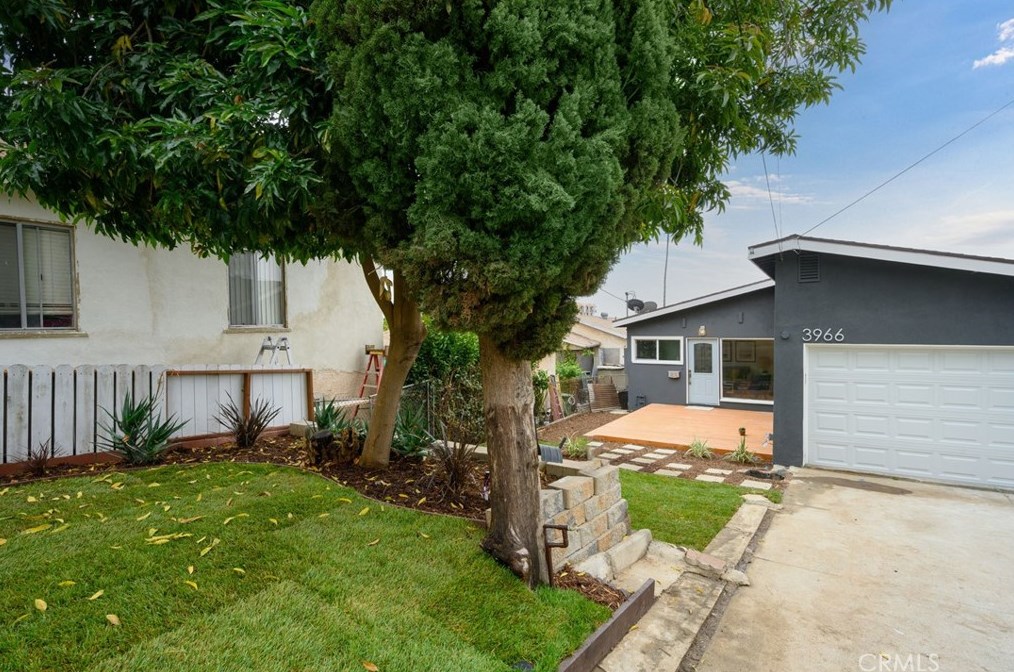 3966 Dobinson St, Los Angeles CA  90063-1751 exterior