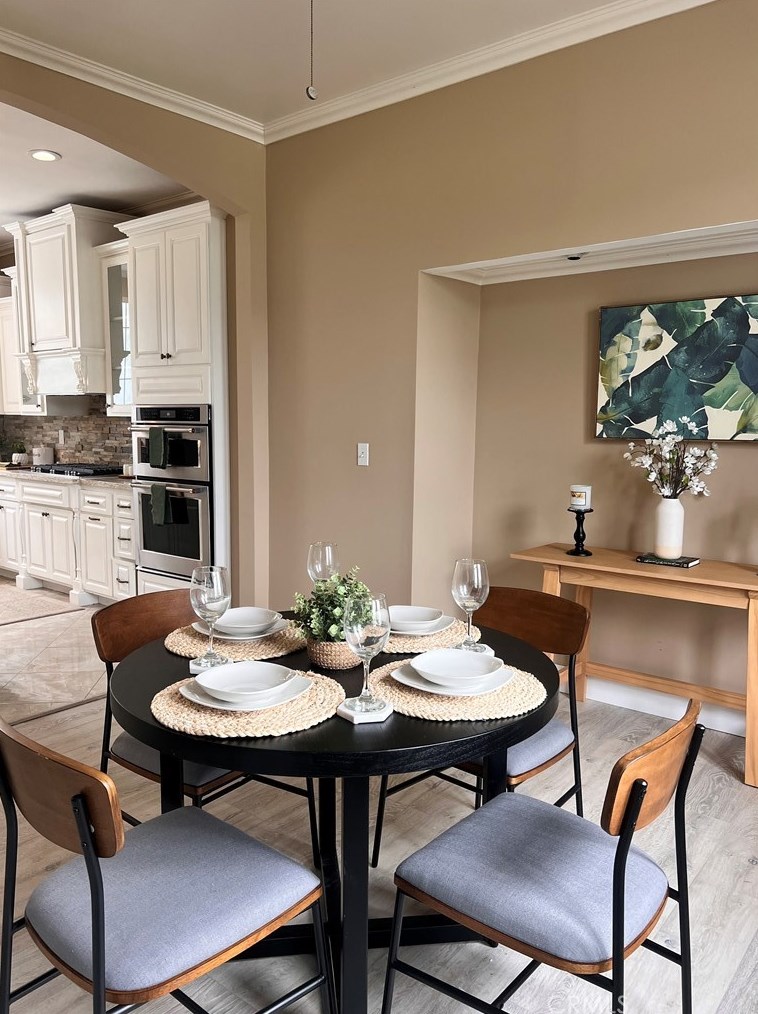9136 Manzanar Ave, Downey, CA 90240