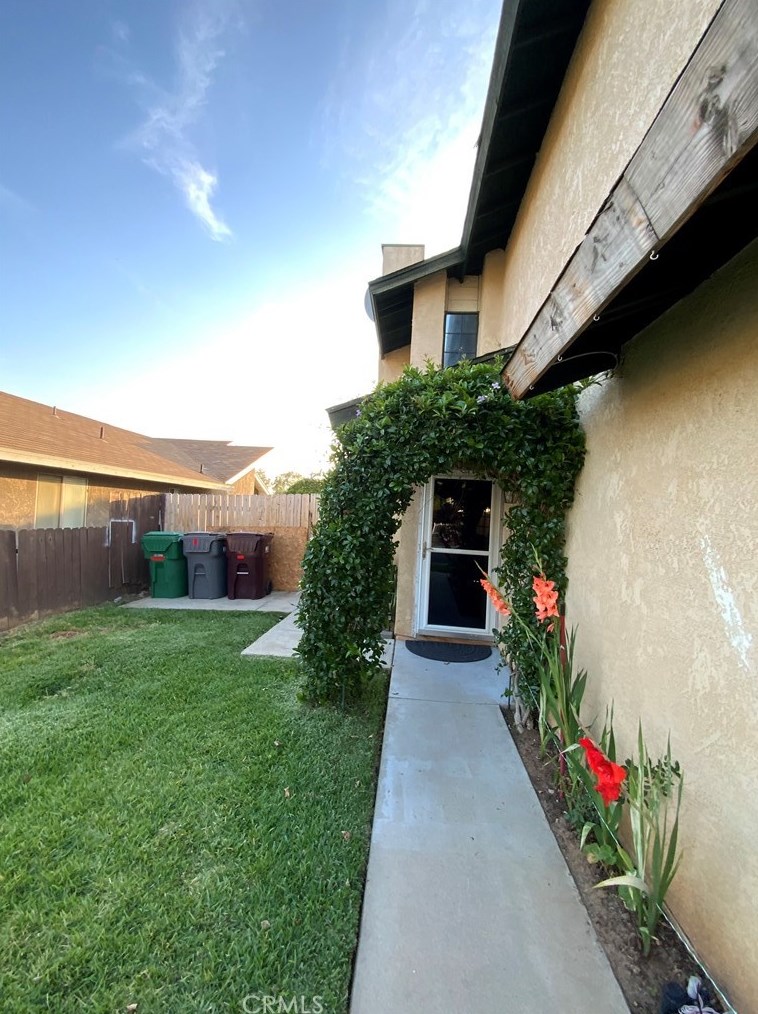 13599 Crape Myrtle Dr, Moreno Valley, CA 92553-4396