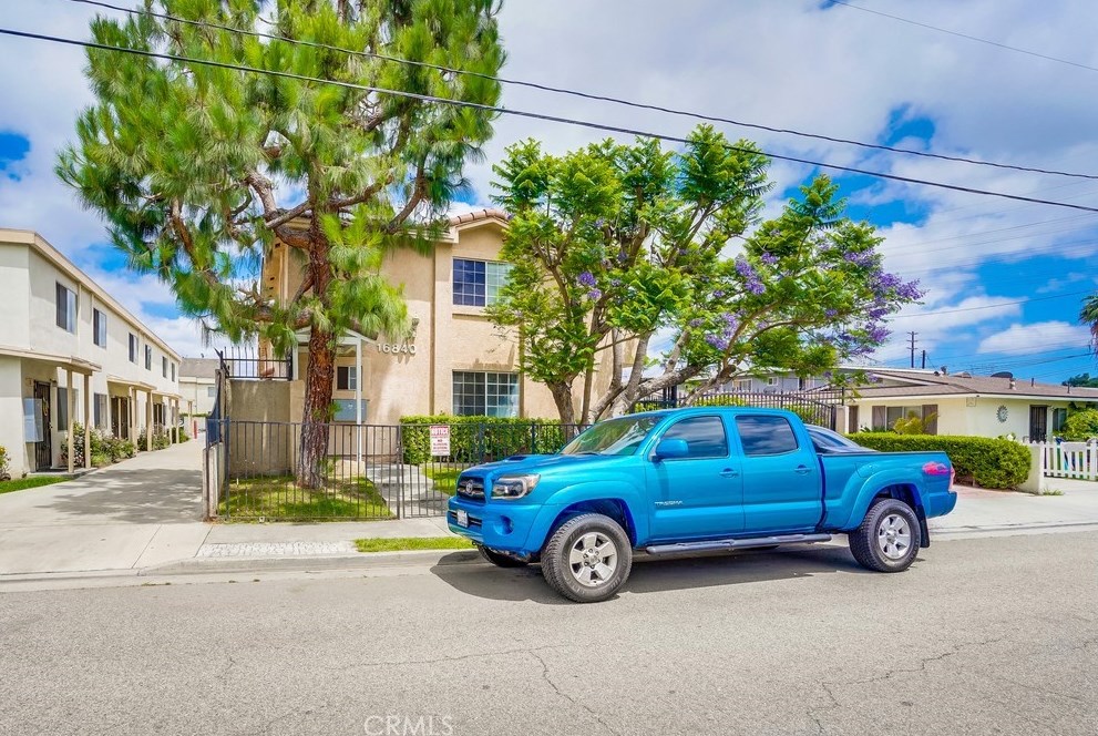 16840 Verdura Ave #1, Paramount, CA 90723