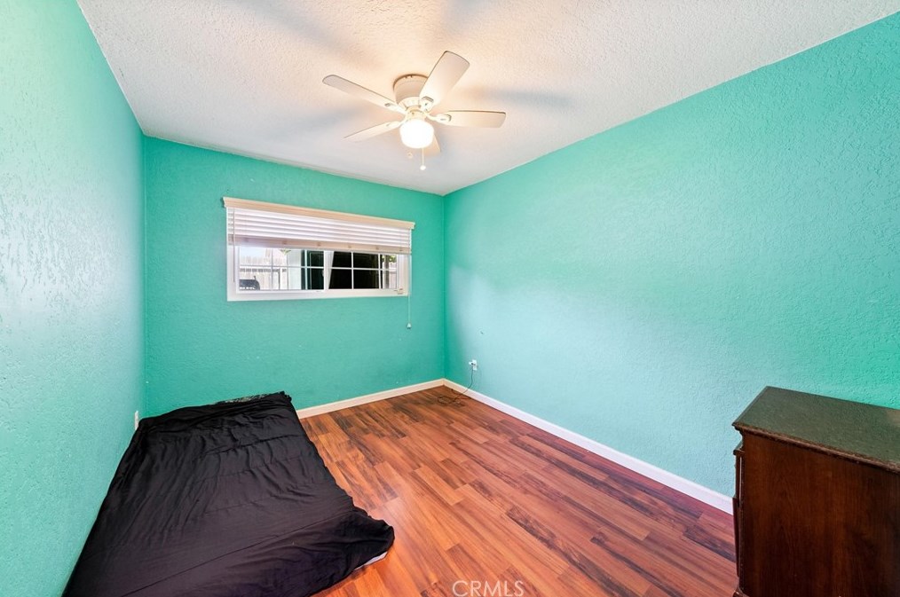 9835 Cypress Ave, Fontana CA  92335-6506 exterior