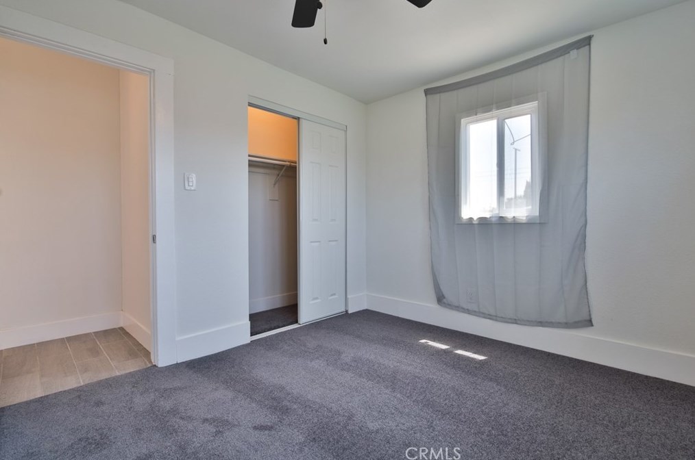 1658 68th St, Los Angeles CA  90001-2062 exterior