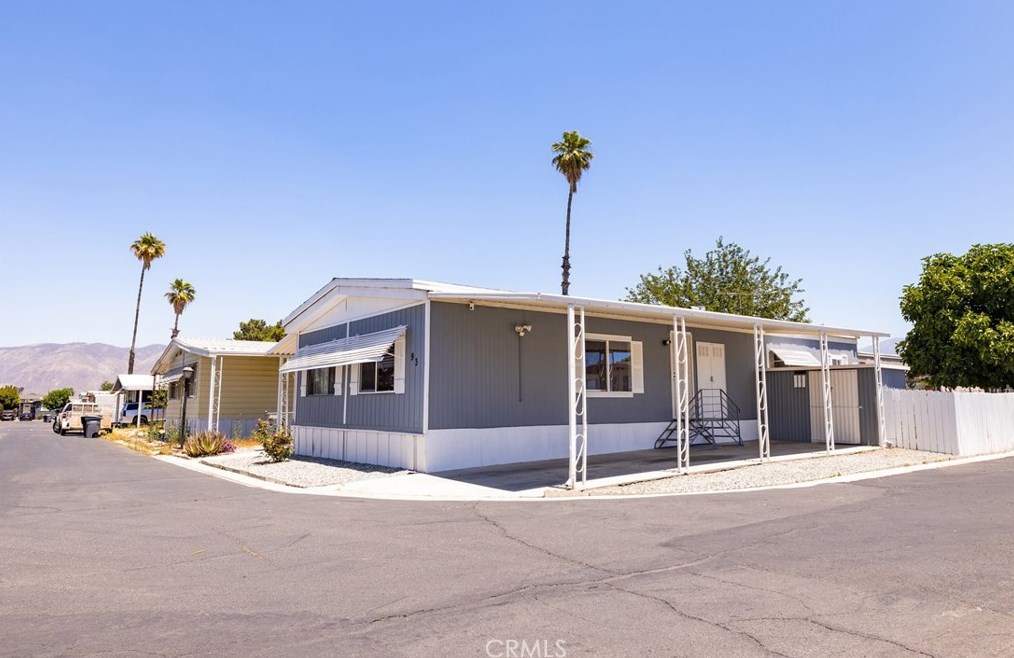 1400 Menlo Ave, Hemet, CA 92544-3136
