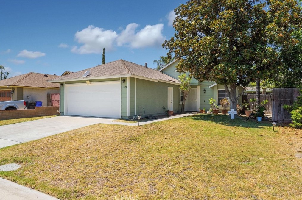 14024 Ridgewood Dr, Fontana, CA 92337-8353
