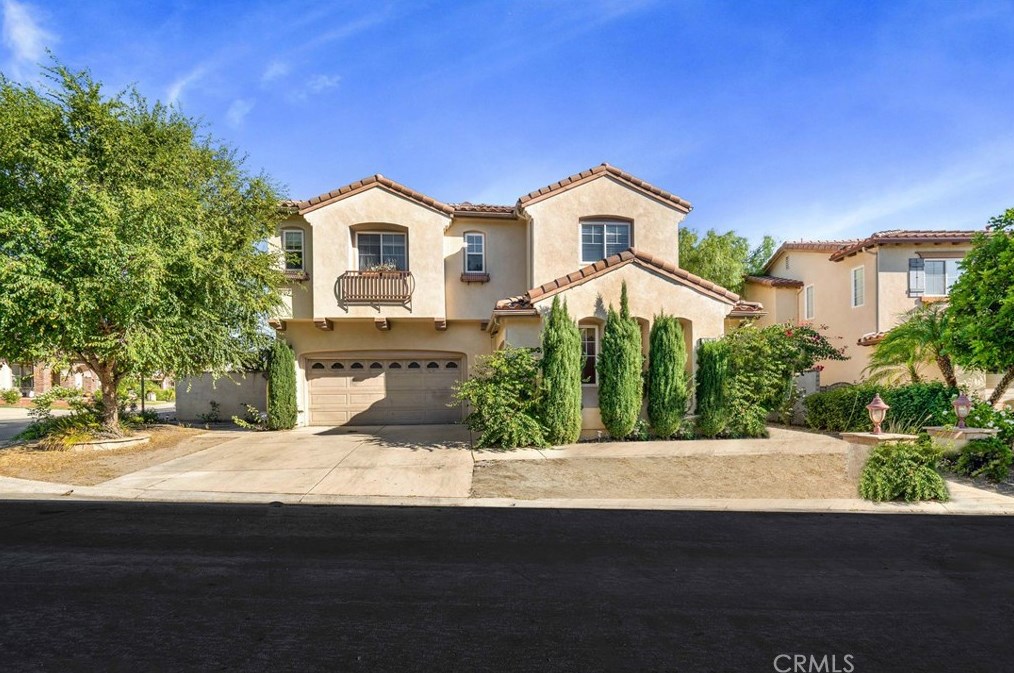 5744 Indian Pointe Dr, Simi Valley, CA 93063