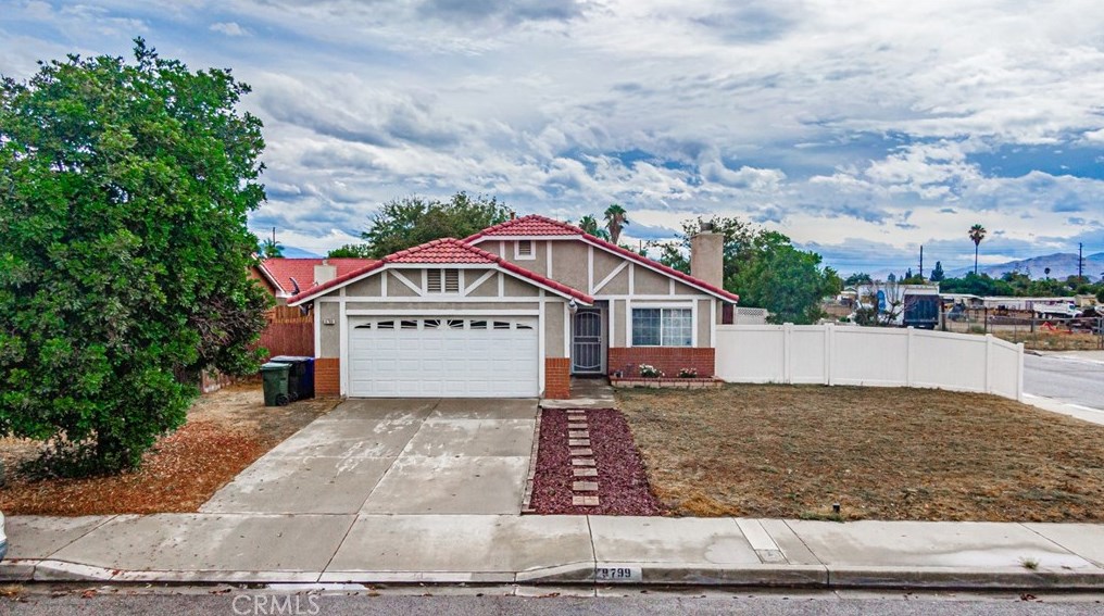 9799 Forest Ave, Bloomington, CA 92316