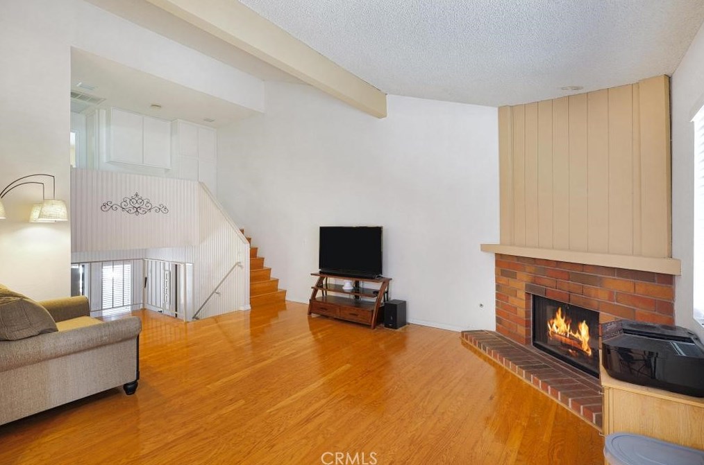 446 W Front St #8, Covina, CA 91723