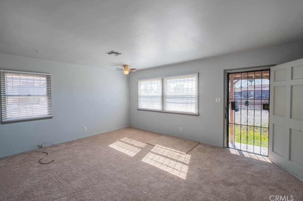 1012 S Willowbrook Ave, Compton, CA 90220