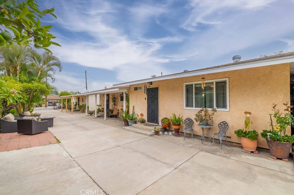 4629 Eugene St, Los Angeles, CA 90022-1223