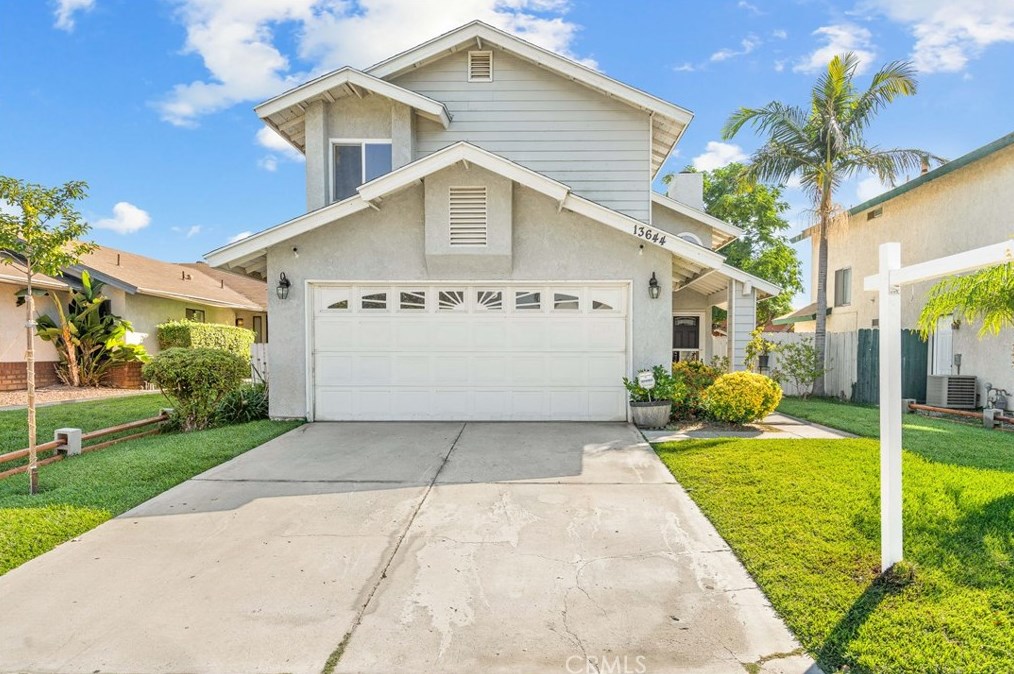 13644 Crape Myrtle Dr, Moreno Valley, CA 92553-4395