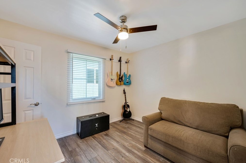 740 108th St, Los Angeles CA  90044-4345 exterior