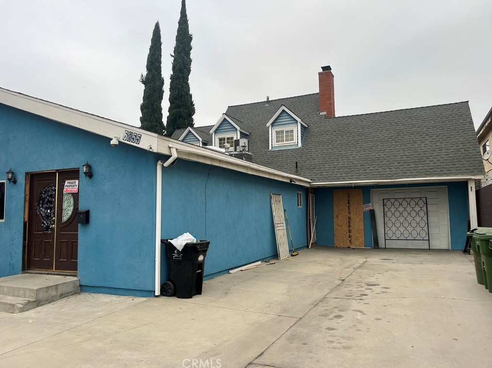 6855 Hinds Ave, North Hollywood, CA 91605