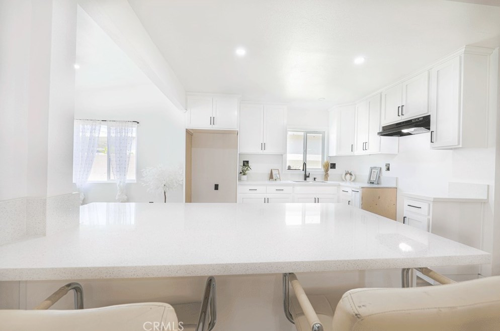 13619 Markdale Ave, Norwalk CA  90650-3228 exterior