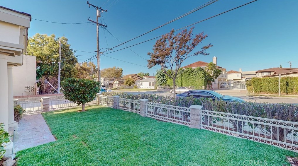 516 N Lincoln Ave, Monterey Park, CA 91755