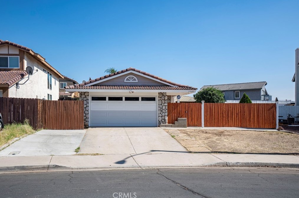 23685 Cold Spg, Moreno Valley, CA 92557-4947