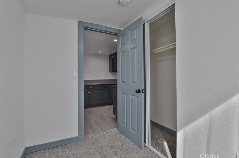 8917 Elm St, Los Angeles CA  90002-1804 exterior