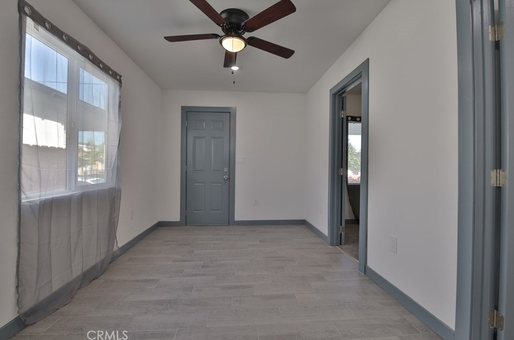 8917 Elm St, Los Angeles CA  90002-1804 exterior