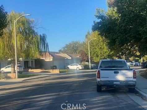 1738 W Holguin St, Lancaster, CA 93534