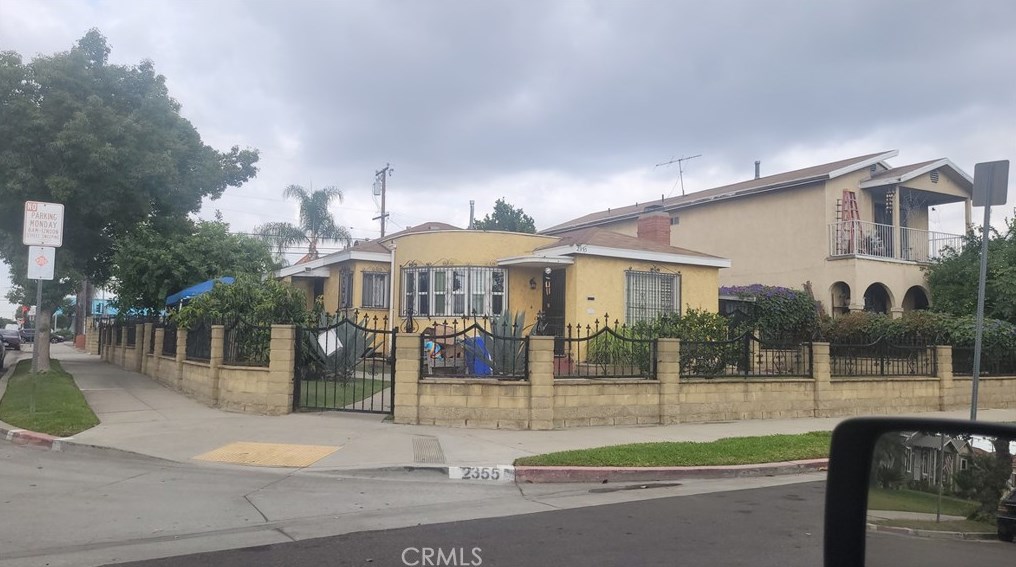 2355 Wilma Ave, Los Angeles CA  90040-3934 exterior