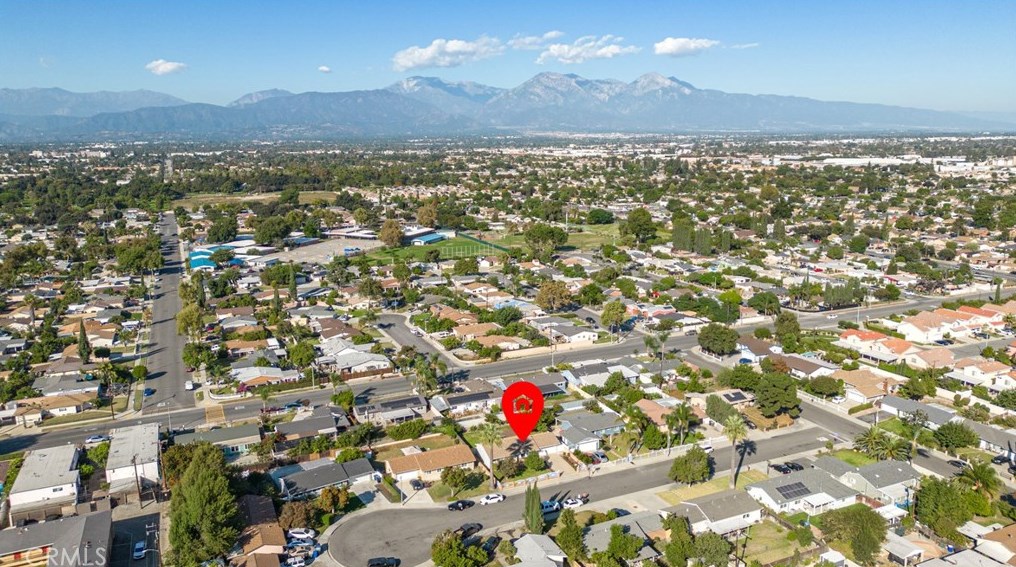 589 Speer Ct, Pomona CA  91766-6143 exterior