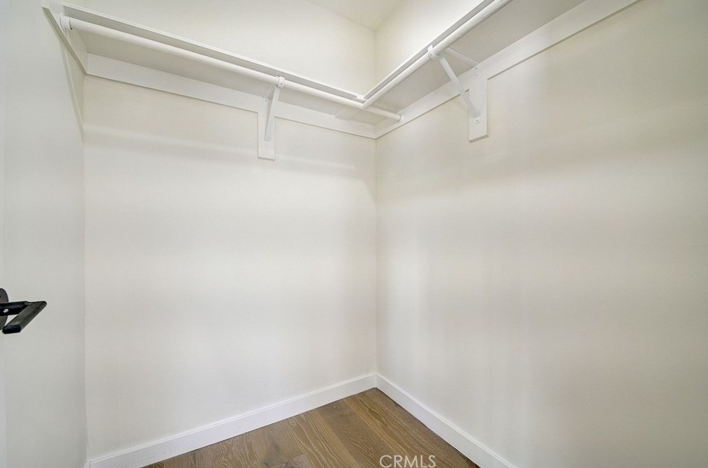 6123 Rimpau Blvd, Los Angeles CA  90043-3728 exterior