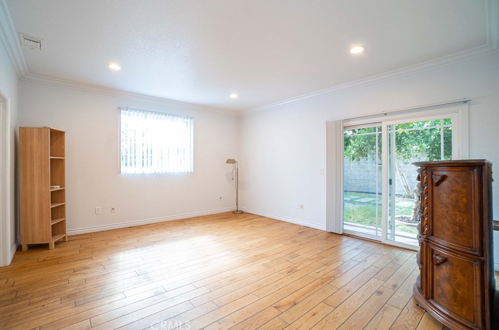 11956 165th St, Norwalk CA  90650-7250 exterior