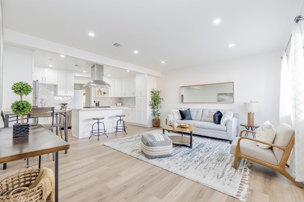 13272 Meyer Rd, Whittier, CA 90605