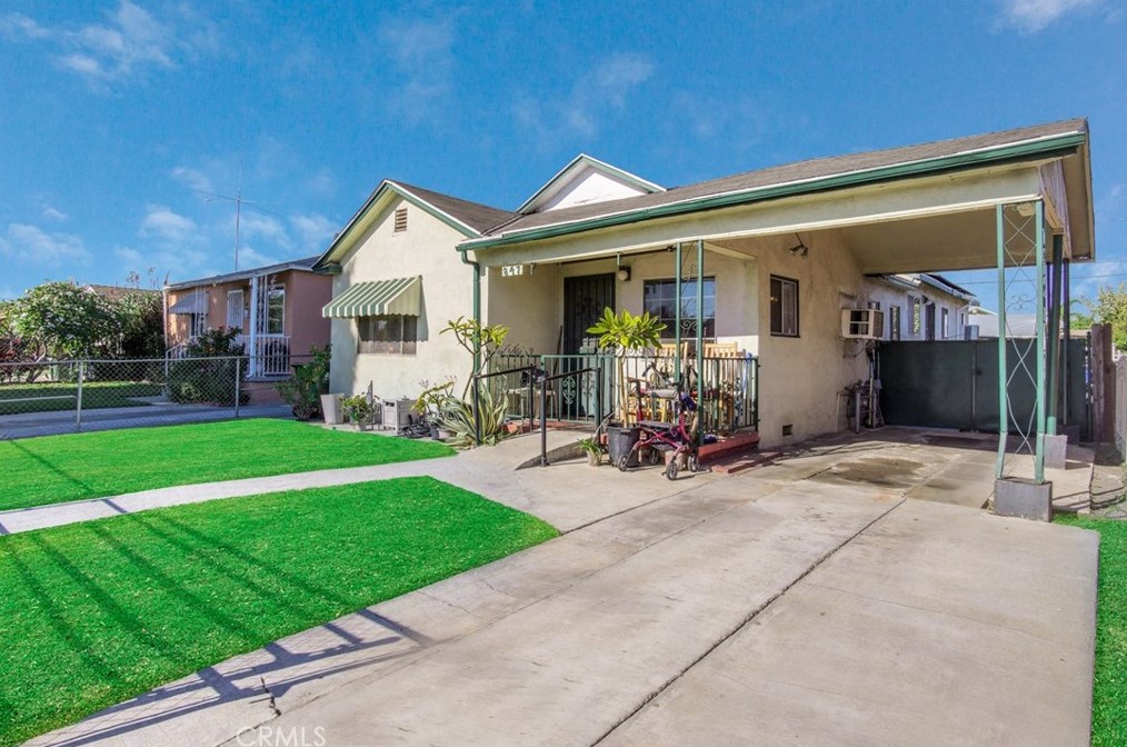 847 106th St, Los Angeles, CA 90044-4437