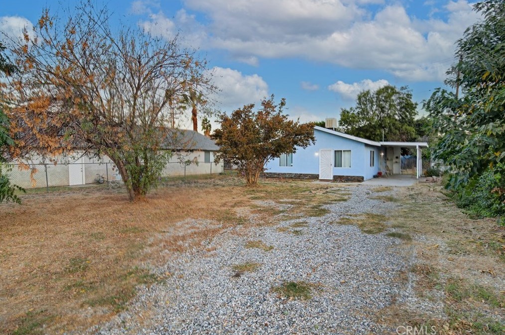 823 Flynn St, Riverside, CA 92507