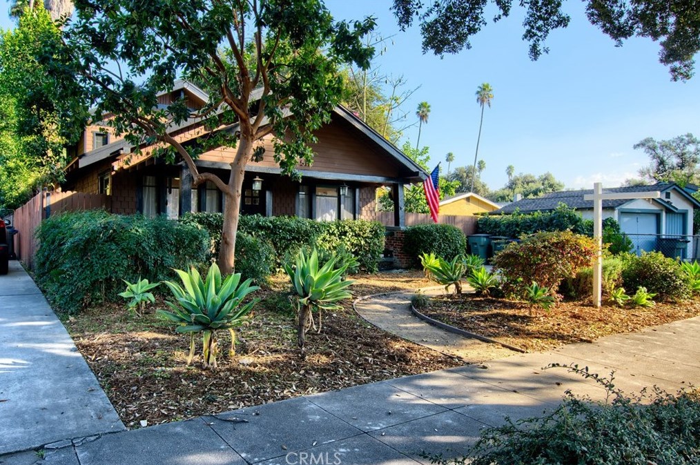 516 N Chester Ave, Pasadena, CA 91106