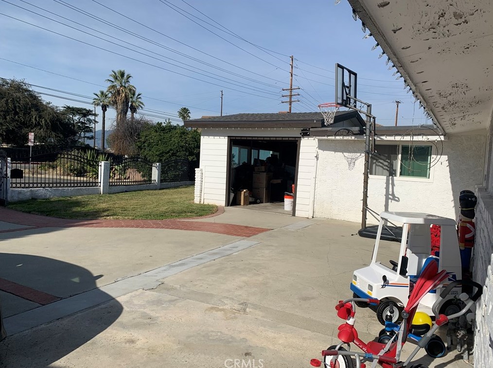 4538 Vincent Ave, Covina CA  91722-2304 exterior