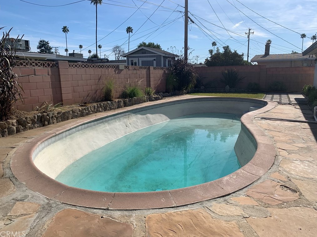4538 Vincent Ave, Covina CA  91722-2304 exterior