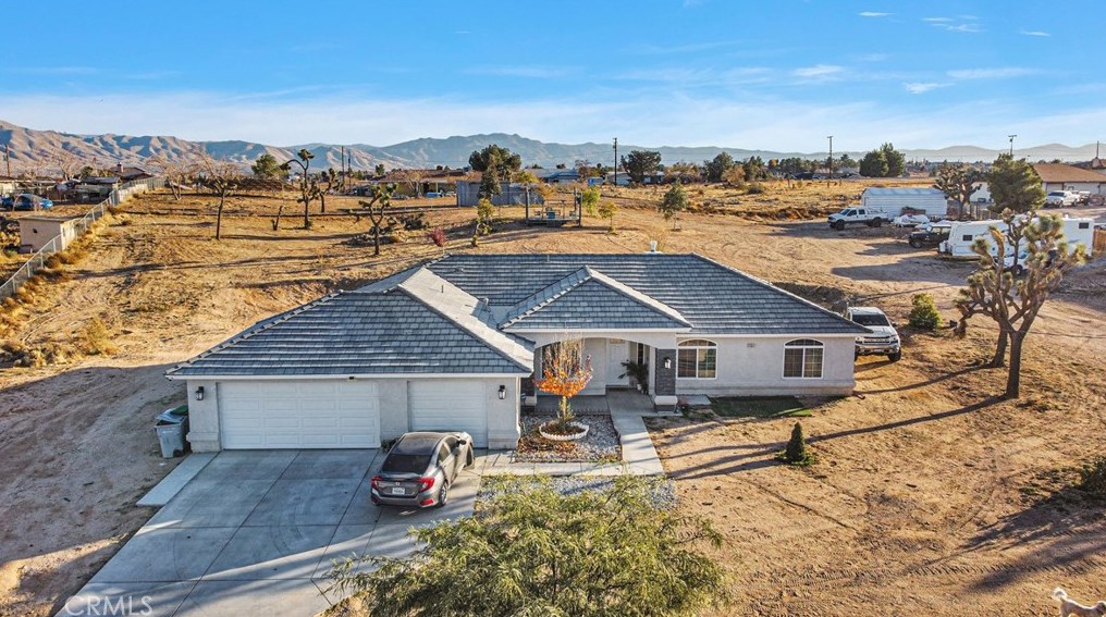 17957 Lilac St, Hesperia, CA 92345