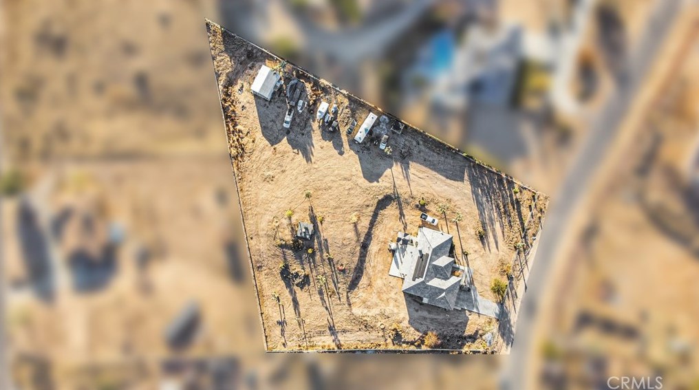 17957 Lilac St, Hesperia CA  92345-5273 exterior