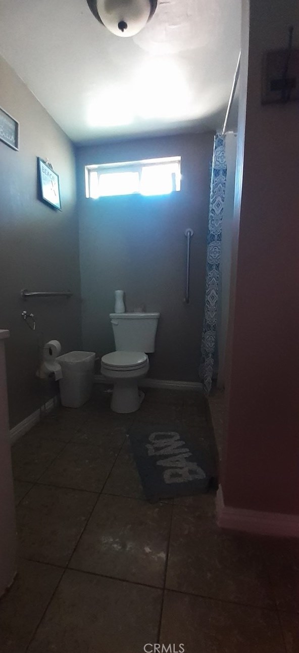 1666 41st Pl, Los Angeles CA  90011-3314 exterior