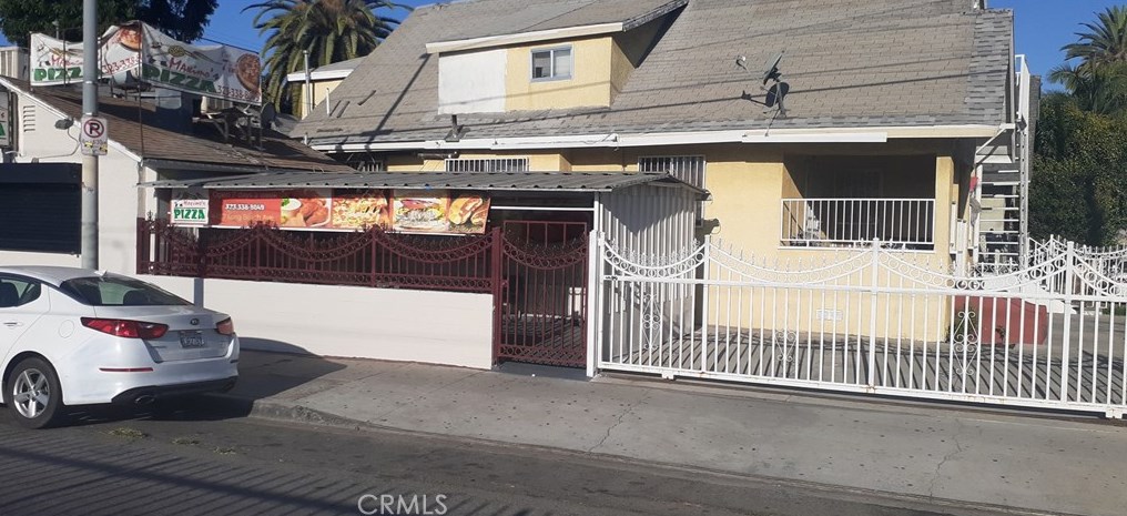 1666 41st Pl, Los Angeles CA  90011-3314 exterior
