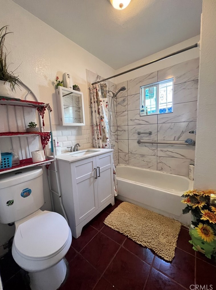 508 Colden Ave, Los Angeles CA  90044-5610 exterior