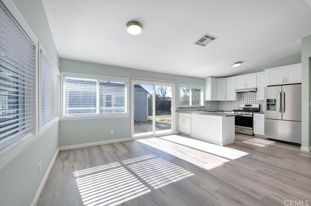 23845 Elyce Ct, Moreno Valley CA  92553-3242 exterior