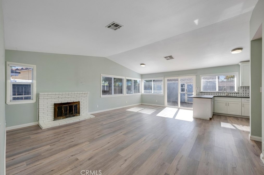 23845 Elyce Ct, Moreno Valley CA  92553-3242 exterior