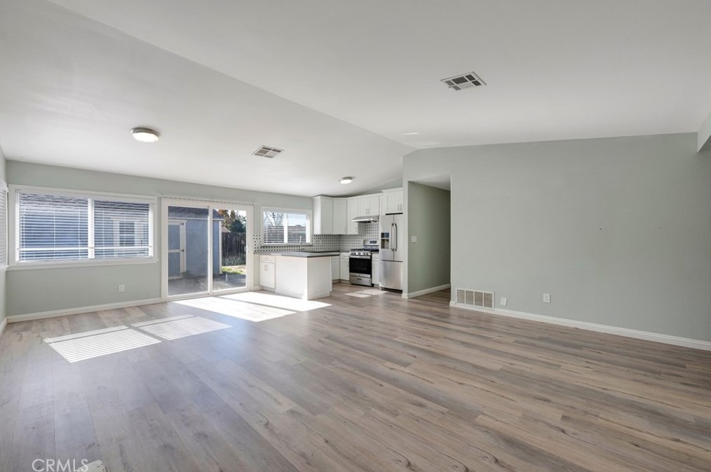 23845 Elyce Ct, Moreno Valley CA  92553-3242 exterior