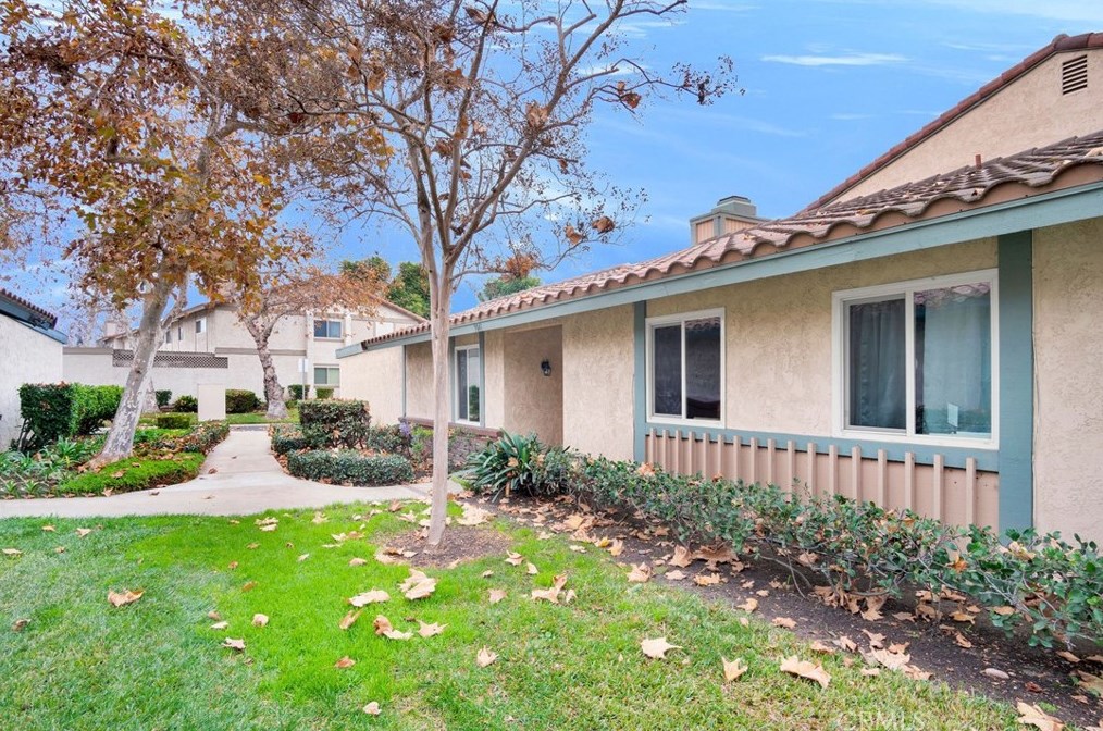 9841 Fremont Ave, Montclair, CA 91763