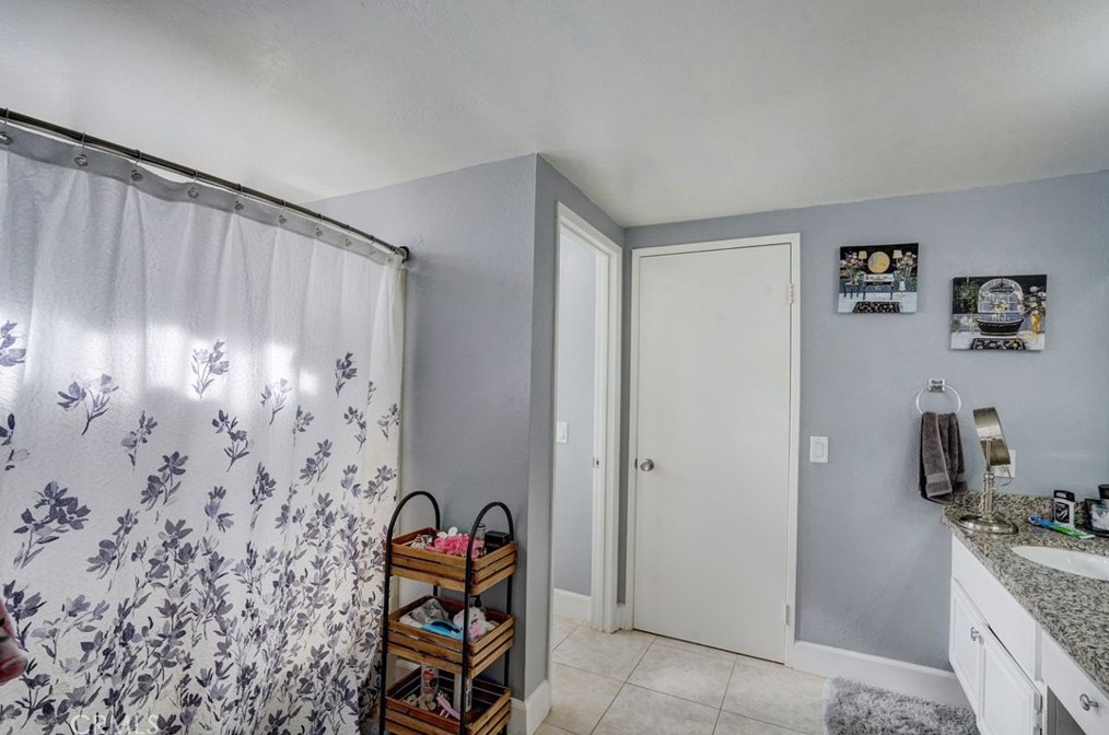 25511 Buckland Ln, Moreno Valley CA  92553-4832 exterior