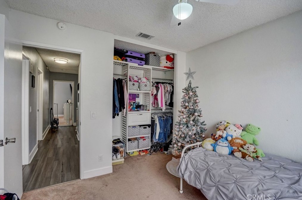 25511 Buckland Ln, Moreno Valley CA  92553-4832 exterior