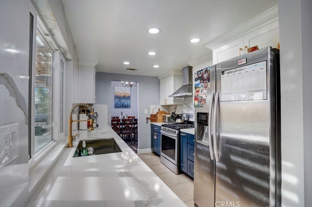 25511 Buckland Ln, Moreno Valley CA  92553-4832 exterior