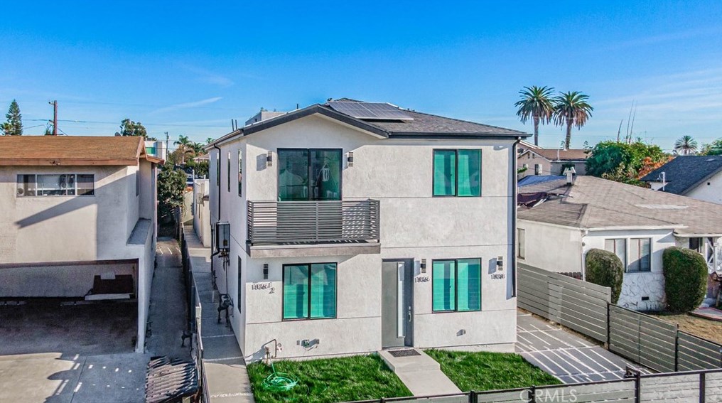 1838 Clyde Ave, Los Angeles CA  90019-5001 exterior