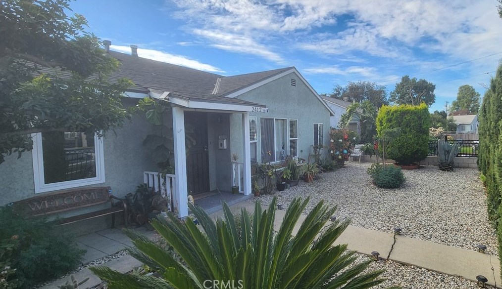2412 Alondra Blvd, Compton, CA 90220-4072