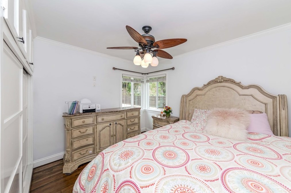 22702 Linda Dr, Torrance CA  90505-3210 exterior